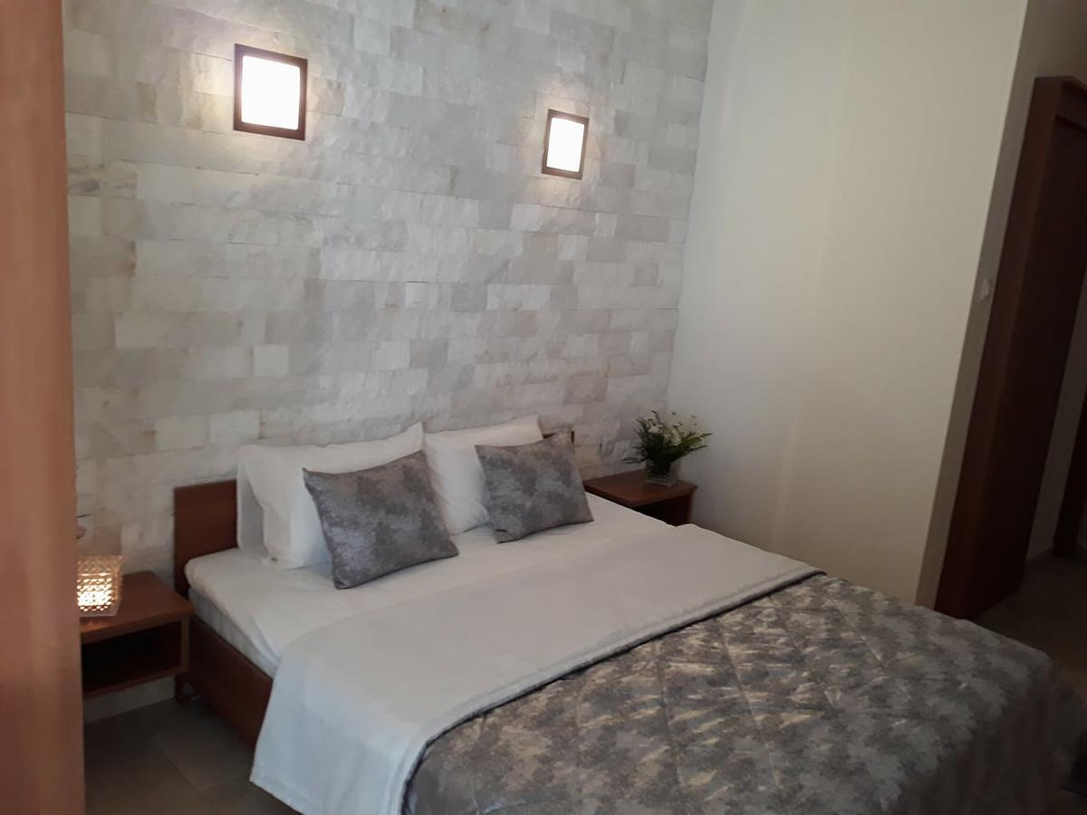Kinira Beach Hotel Exterior foto