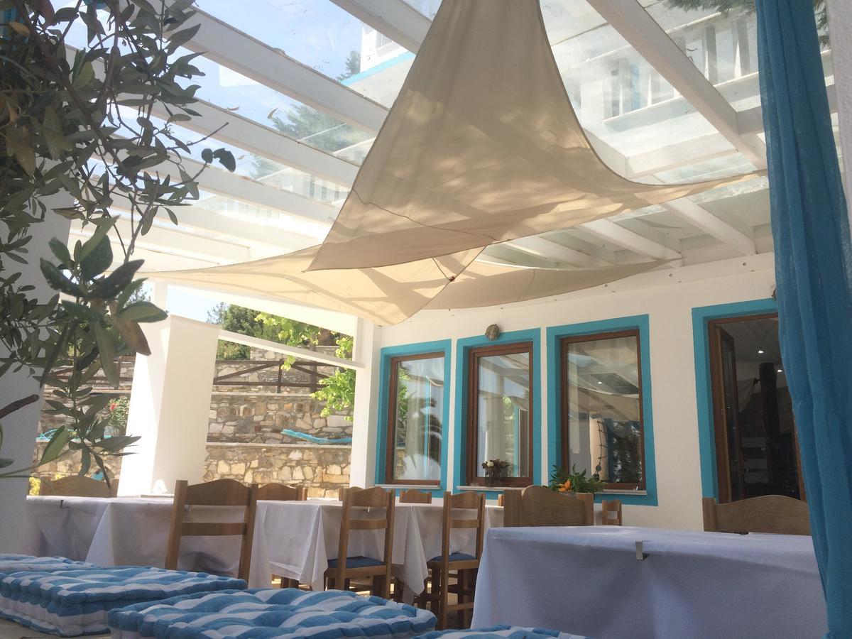 Kinira Beach Hotel Exterior foto